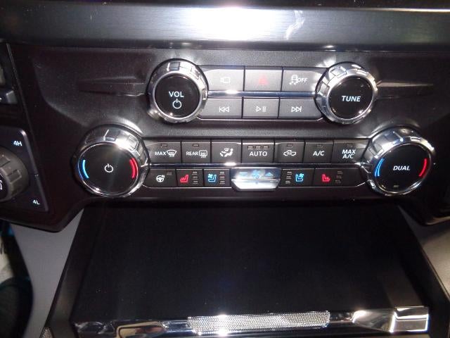 2027 Ford Super Duty F-250® Lariat®