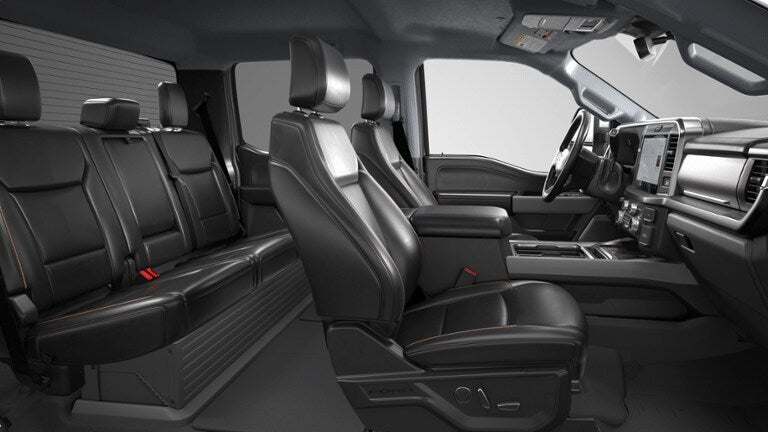 2026 Ford Super Duty F-350® Lariat®