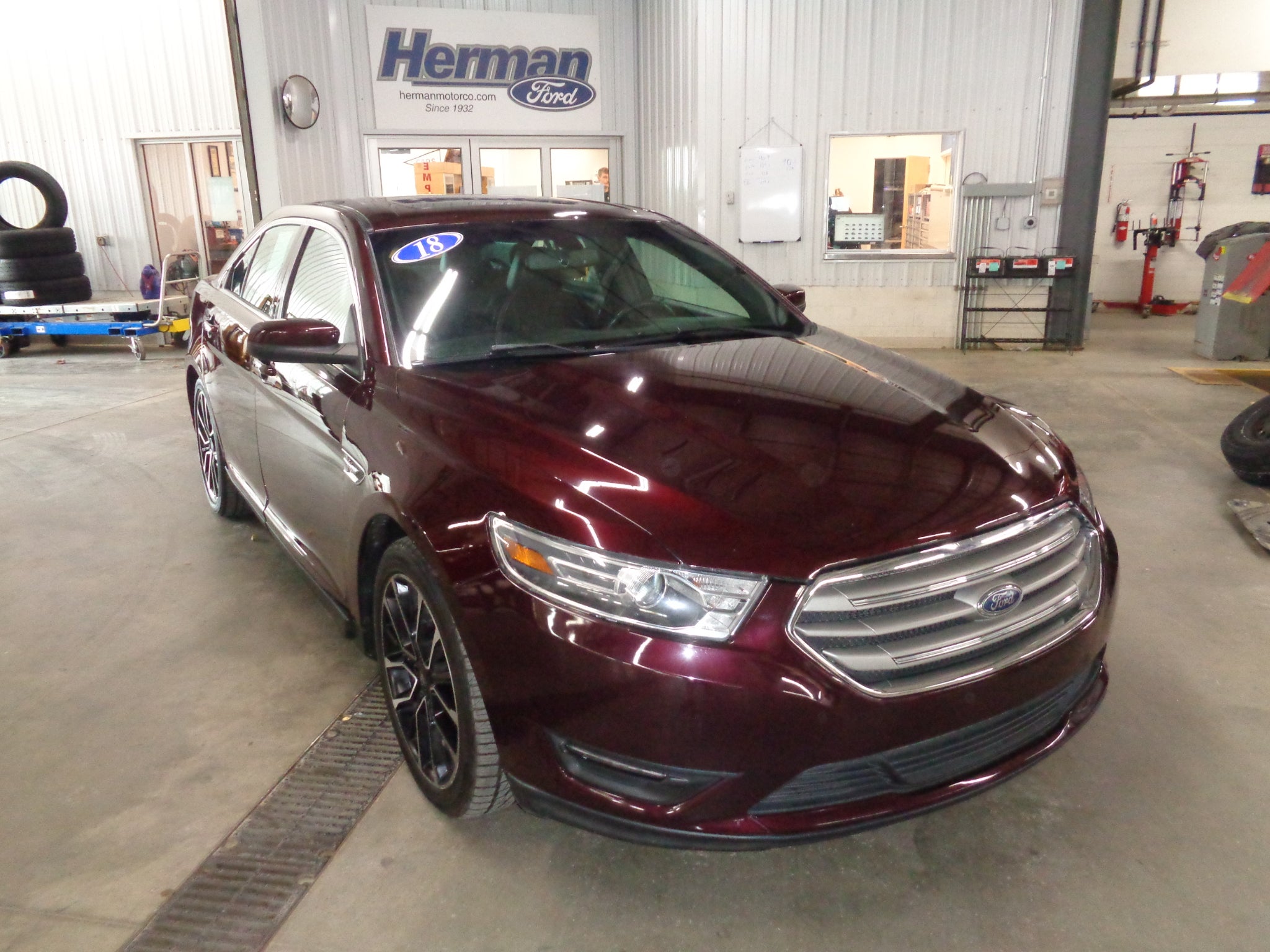 2018 Ford Taurus