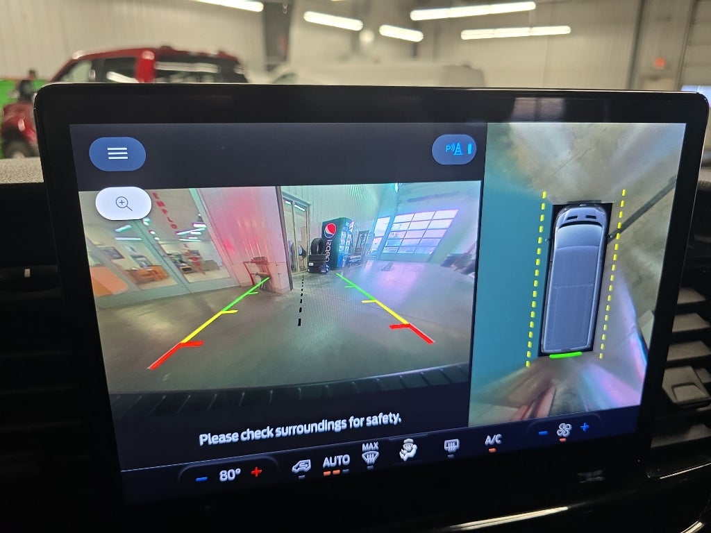 2023 Ford Transit Wagon Base