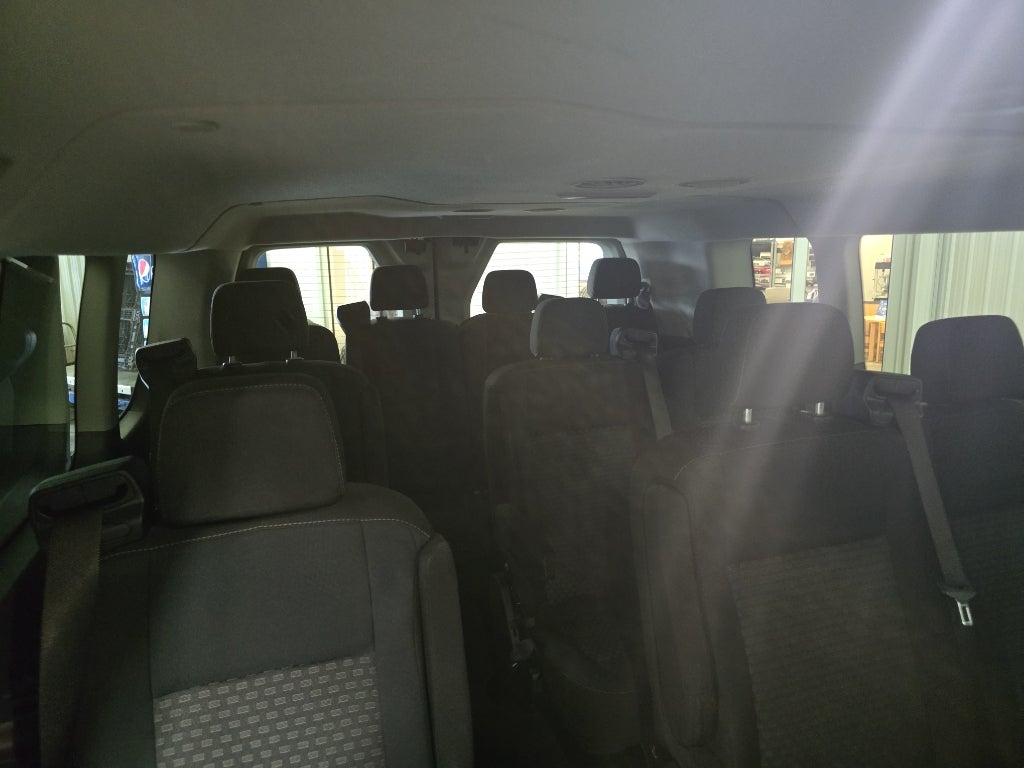 2023 Ford Transit Wagon Base