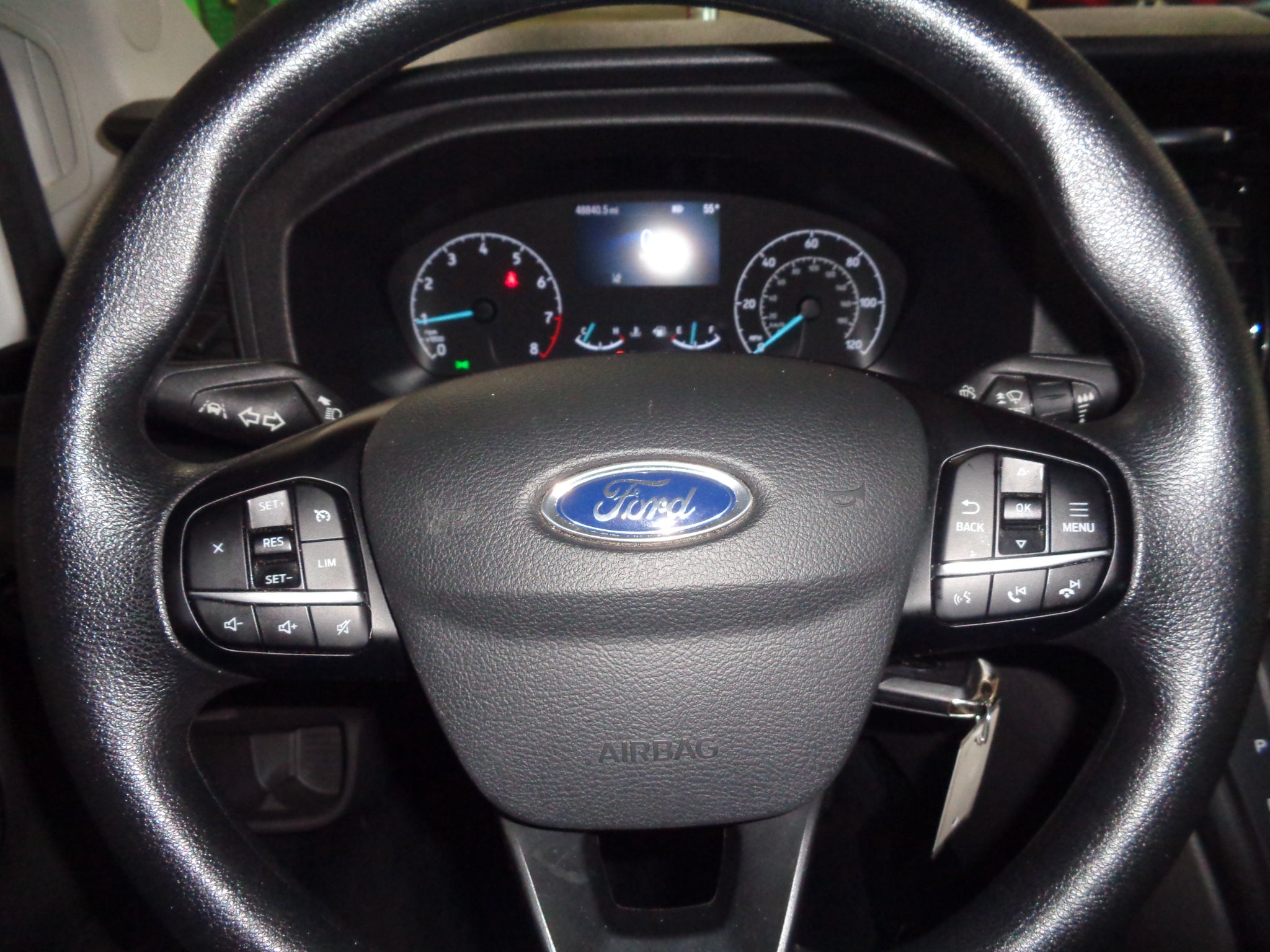2024 Ford Transit Wagon XLT