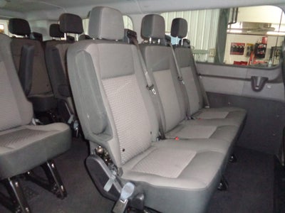 2024 Ford Transit Wagon XLT