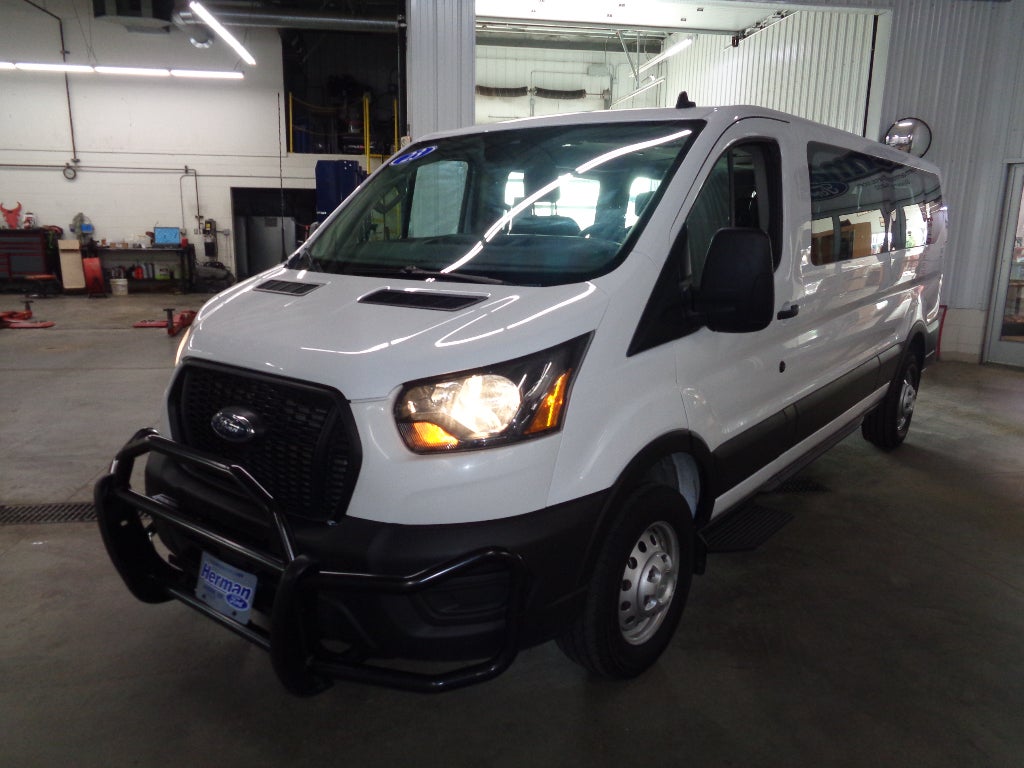 2023 Ford Transit Wagon XL