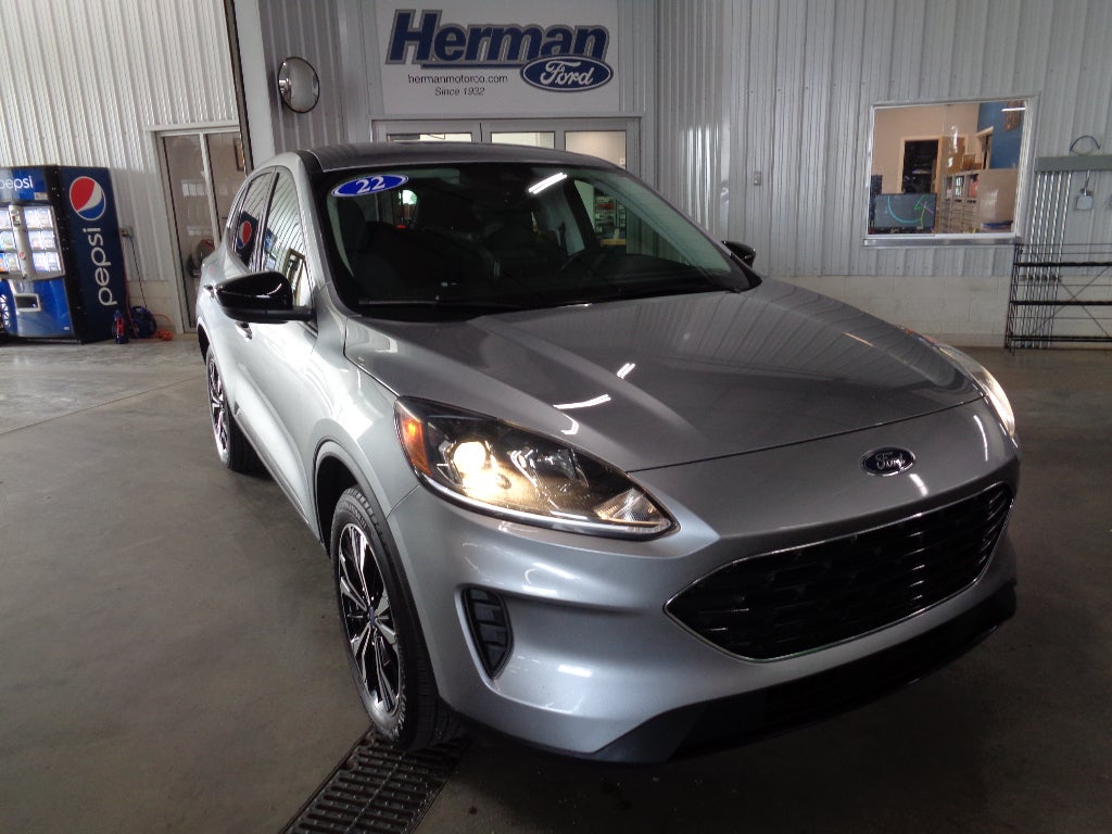 2022 Ford Escape SE AWD's photo