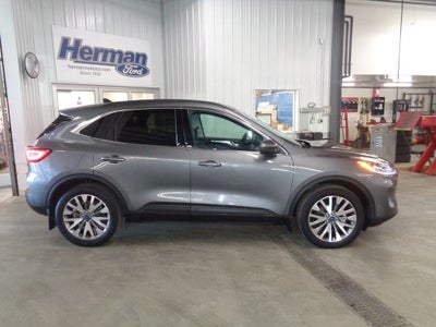 2022 Ford Escape Titanium