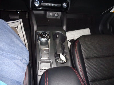 2025 Ford Escape ST Line Select