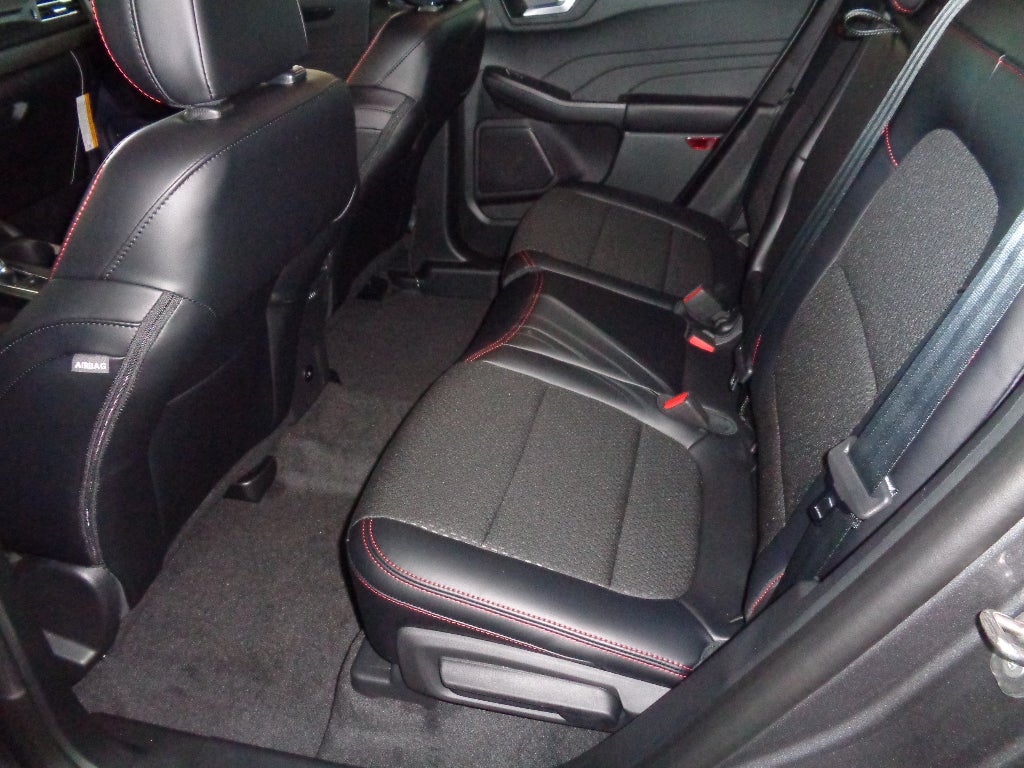 2025 Ford Escape ST Line Select