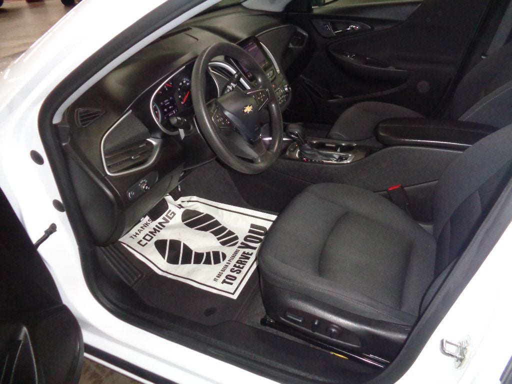 2024 Chevrolet Malibu LT (1LT)