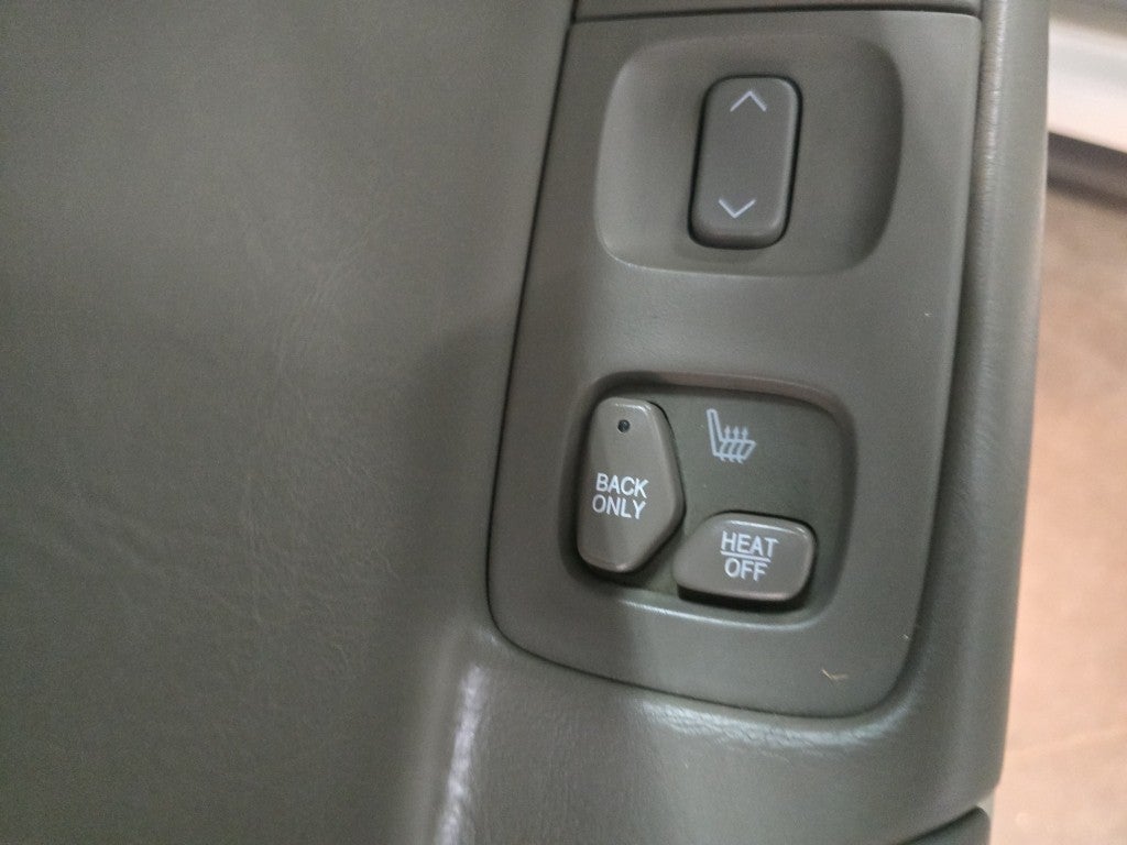 2003 Cadillac Deville Base