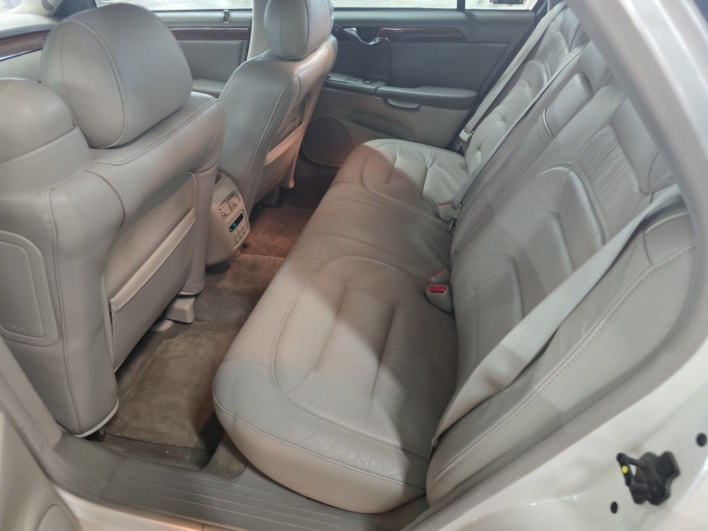 2003 Cadillac Deville Base