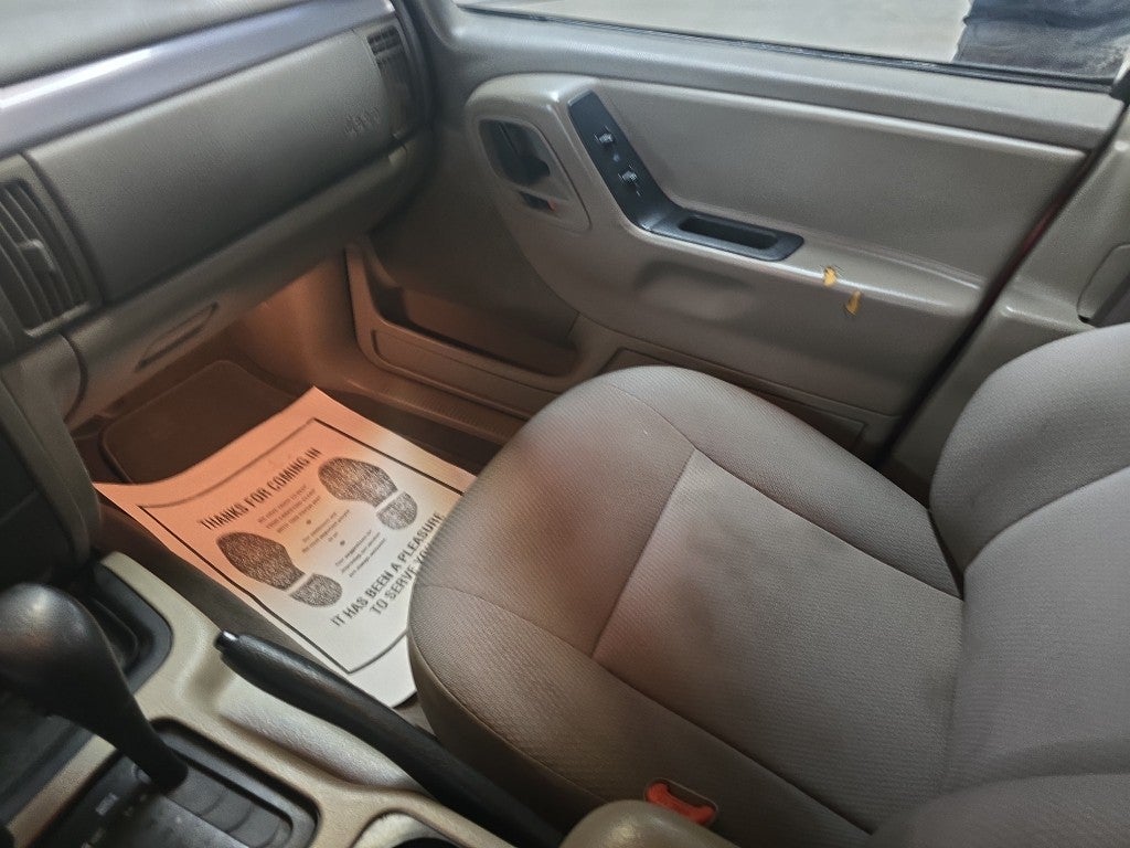2002 Jeep Grand Cherokee Laredo