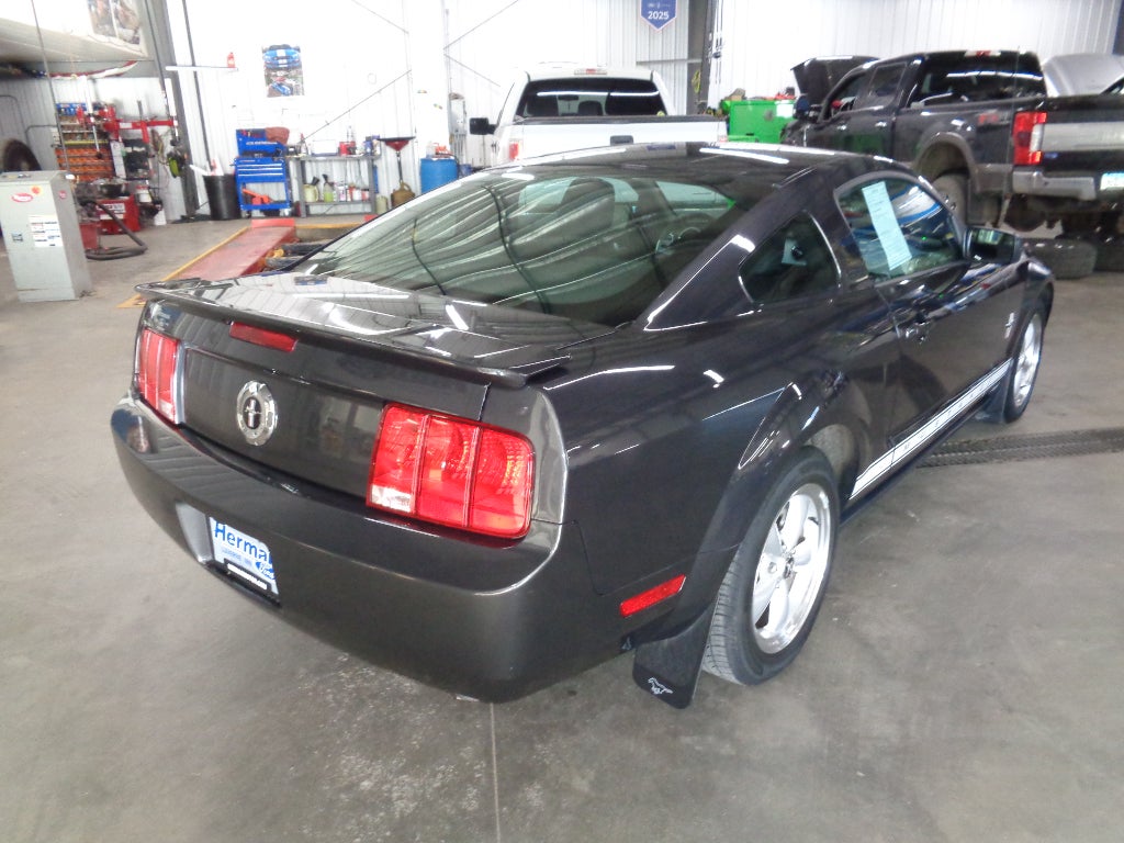 2007 Ford Mustang Base