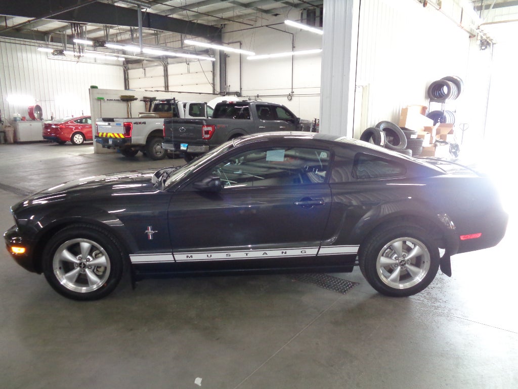 2007 Ford Mustang Base