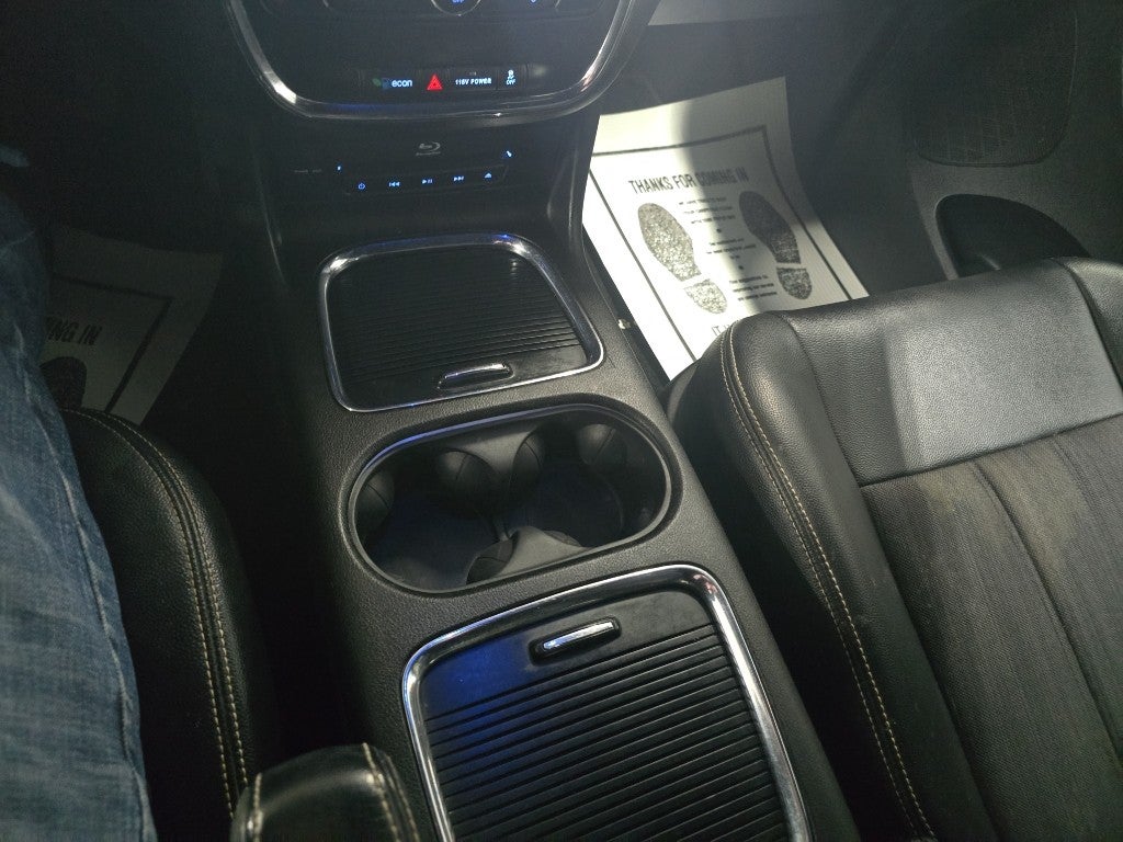 2014 Chrysler Town & Country S