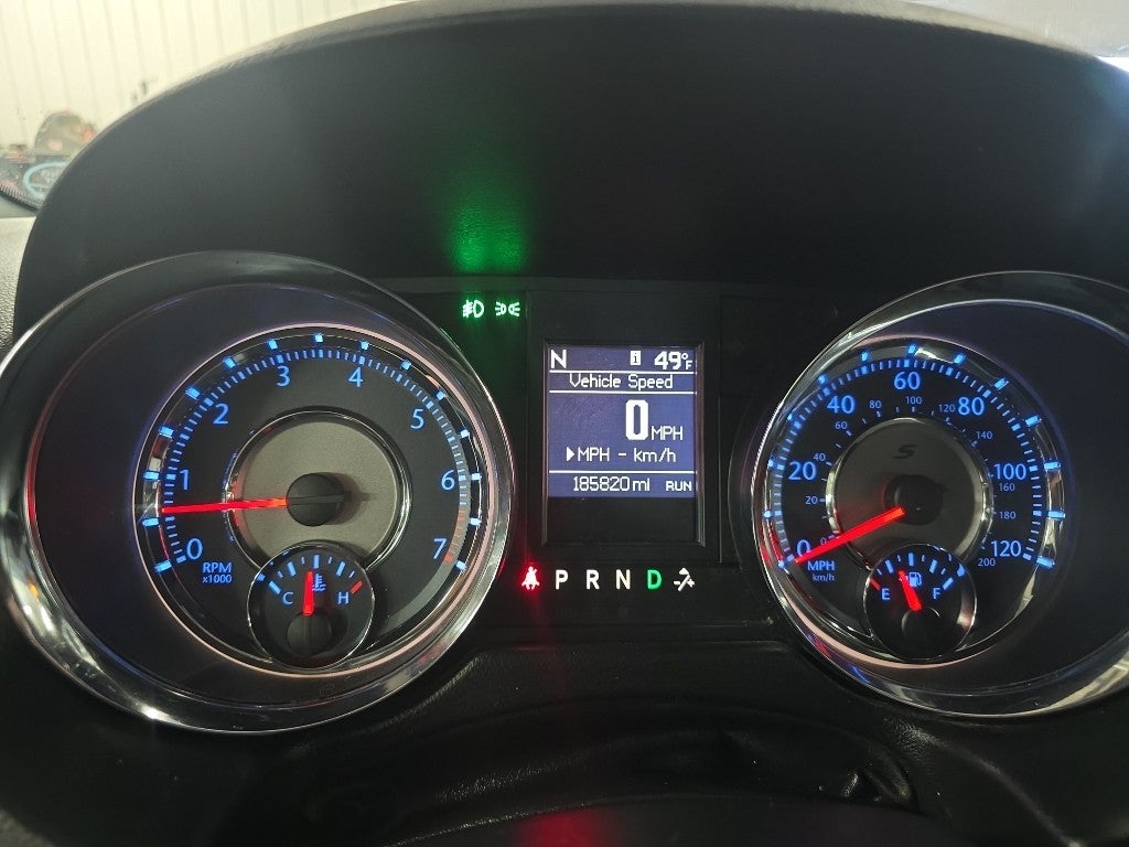 2014 Chrysler Town & Country S