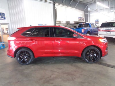 2022 Ford Edge ST
