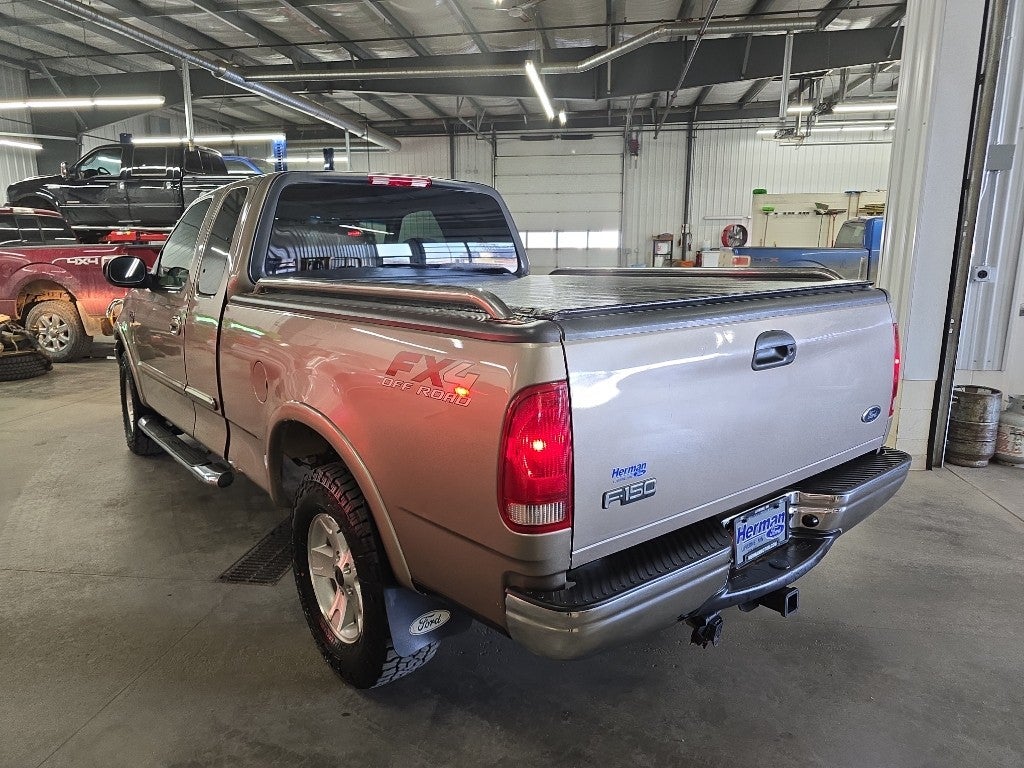 2003 Ford F-150 Lariat