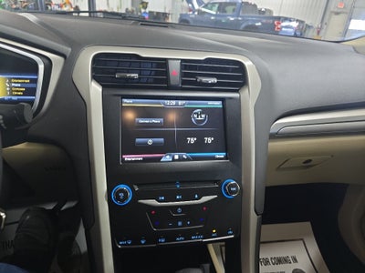 2014 Ford Fusion Hybrid SE Hybrid