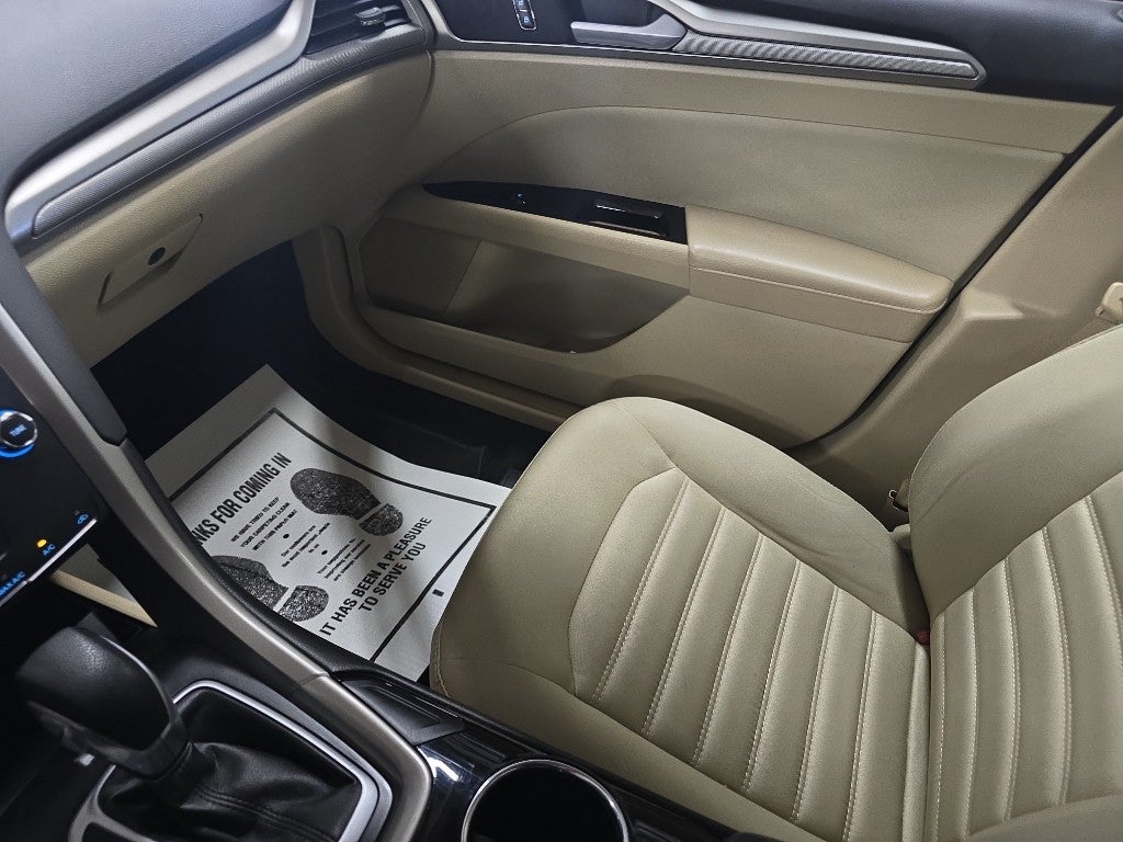 2014 Ford Fusion Hybrid SE Hybrid