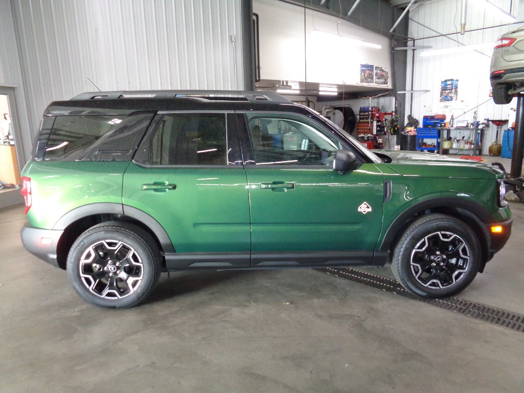 Used 2025 Ford Bronco Sport Outer Banks with VIN 3FMCR9CNXSRE45729 for sale in Luverne, Minnesota